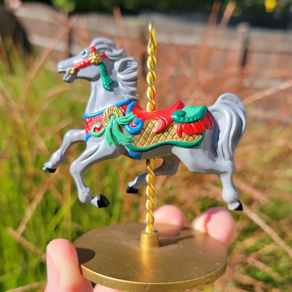 Hallmark 1989 Carousel Horse Christmas Ornaments (4) ~ GUC - Picture 4 of 16